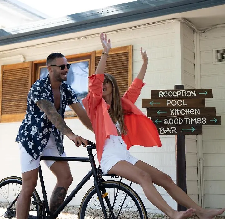 Budds In Surfers Backpackers-1